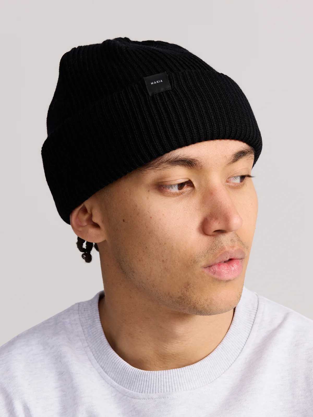Makia Merino Cap Black OS