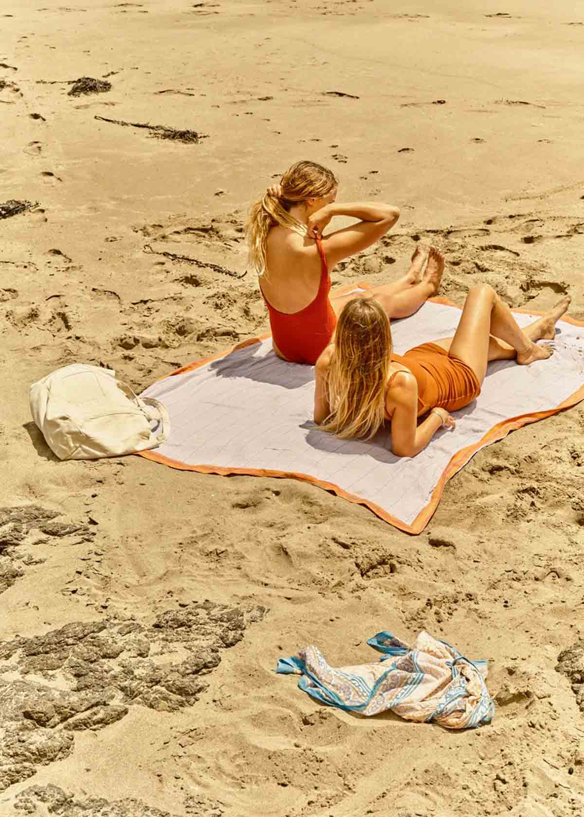 Mollusk Beach Party Blanket Lavender Doddy