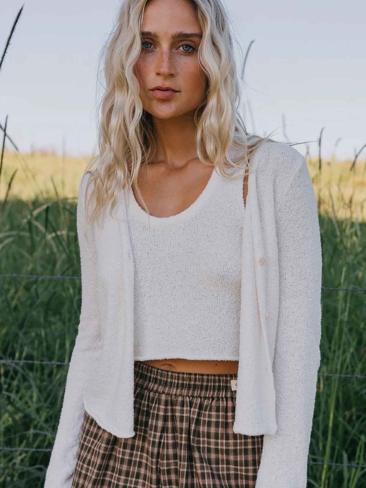 Ottway W's Mia Textured Rib Knit Cardigan White