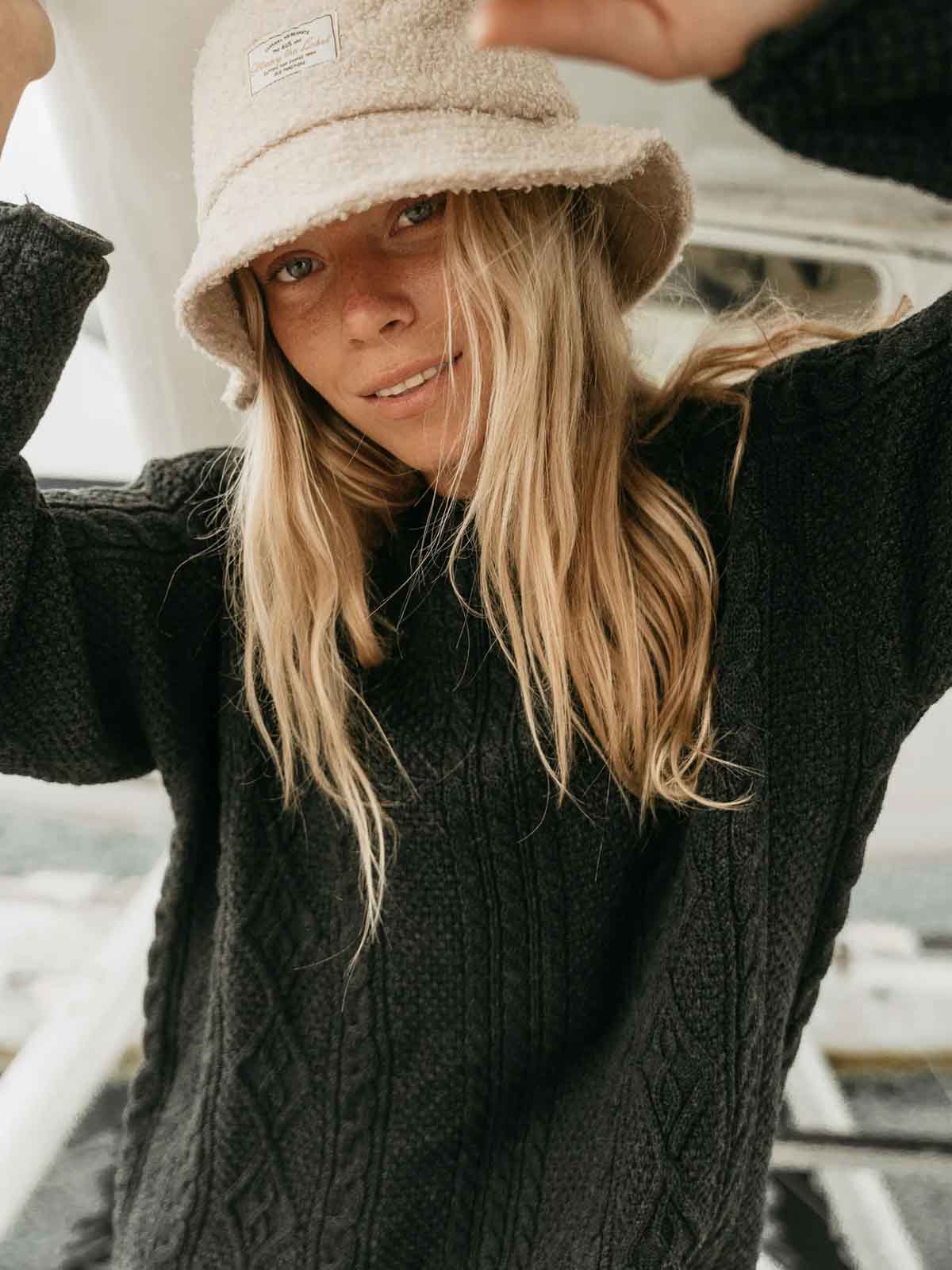 Ottway W's Rory Cable Knit Sweater Charcoal