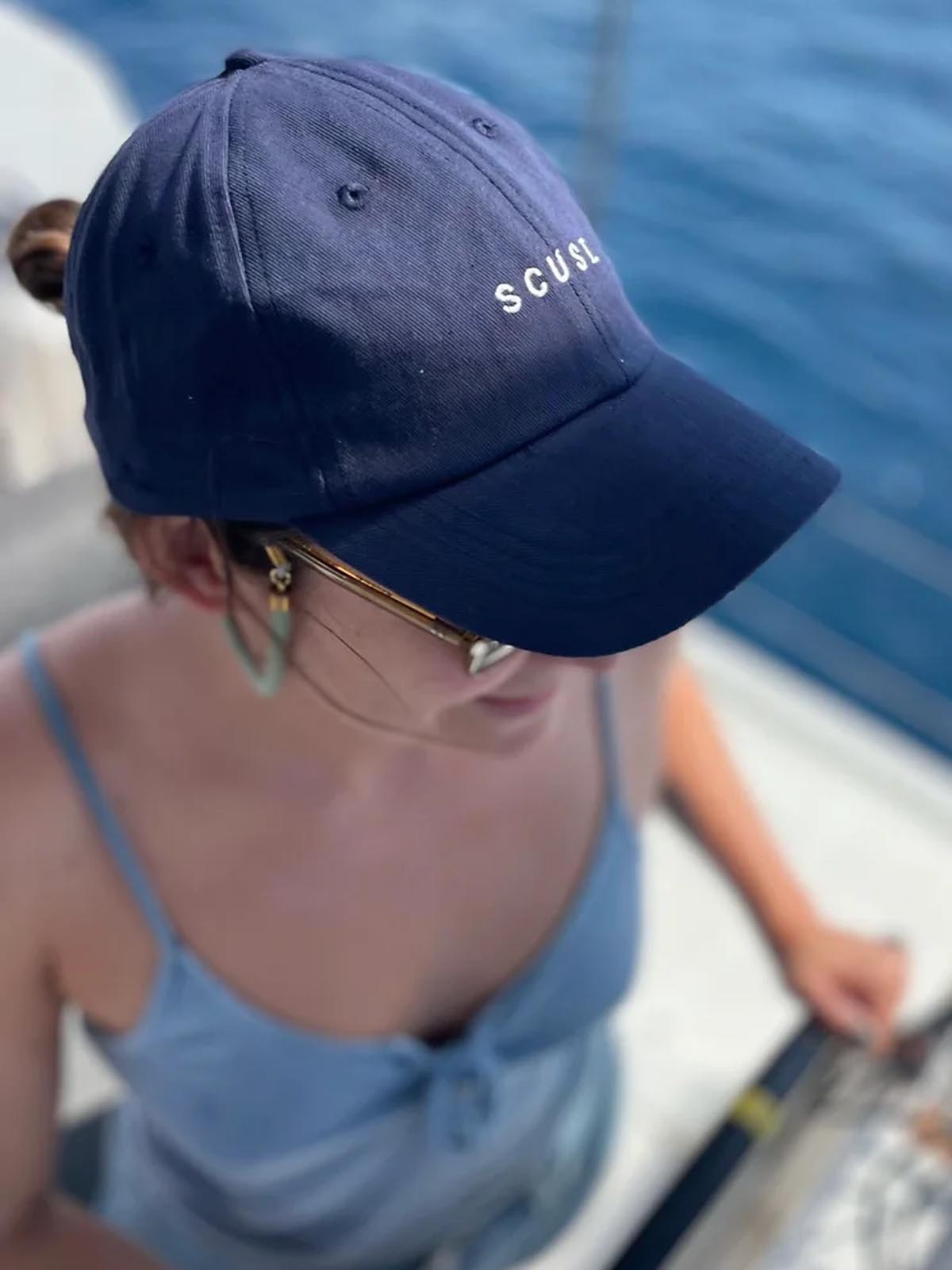 Palmey Hat Scusi Moon