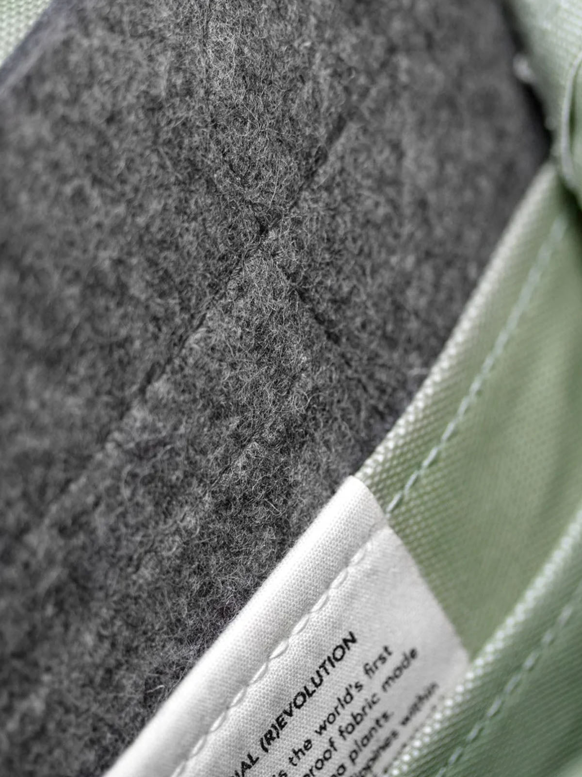 Qwstion Zip Pack Bananatex Sage