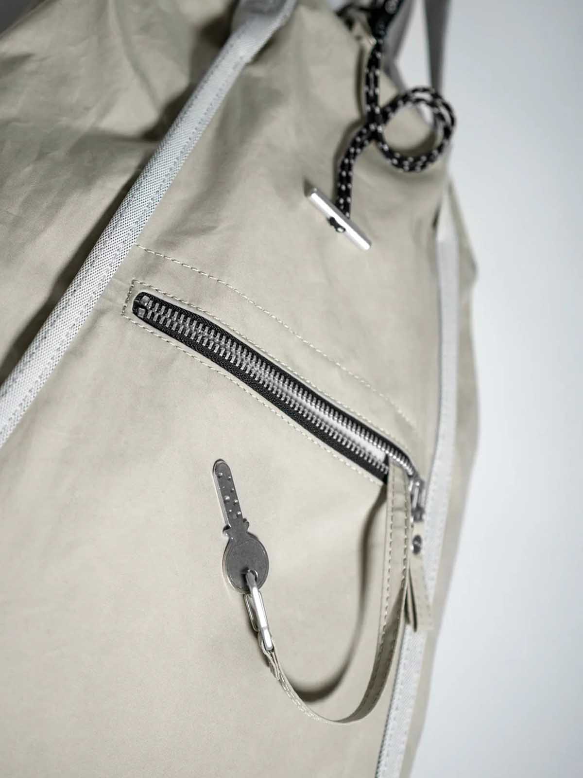 Qwstion Medium Bucket Desert Hawk