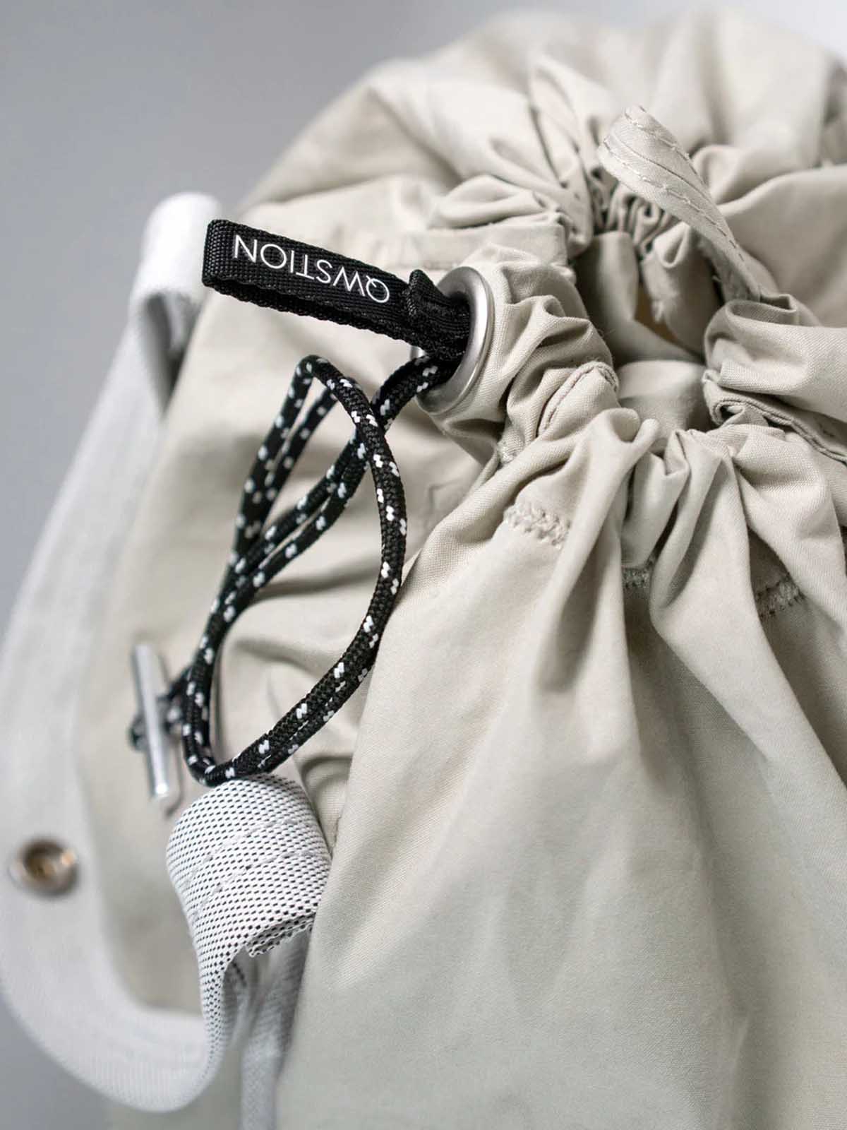 Qwstion Medium Bucket Desert Hawk