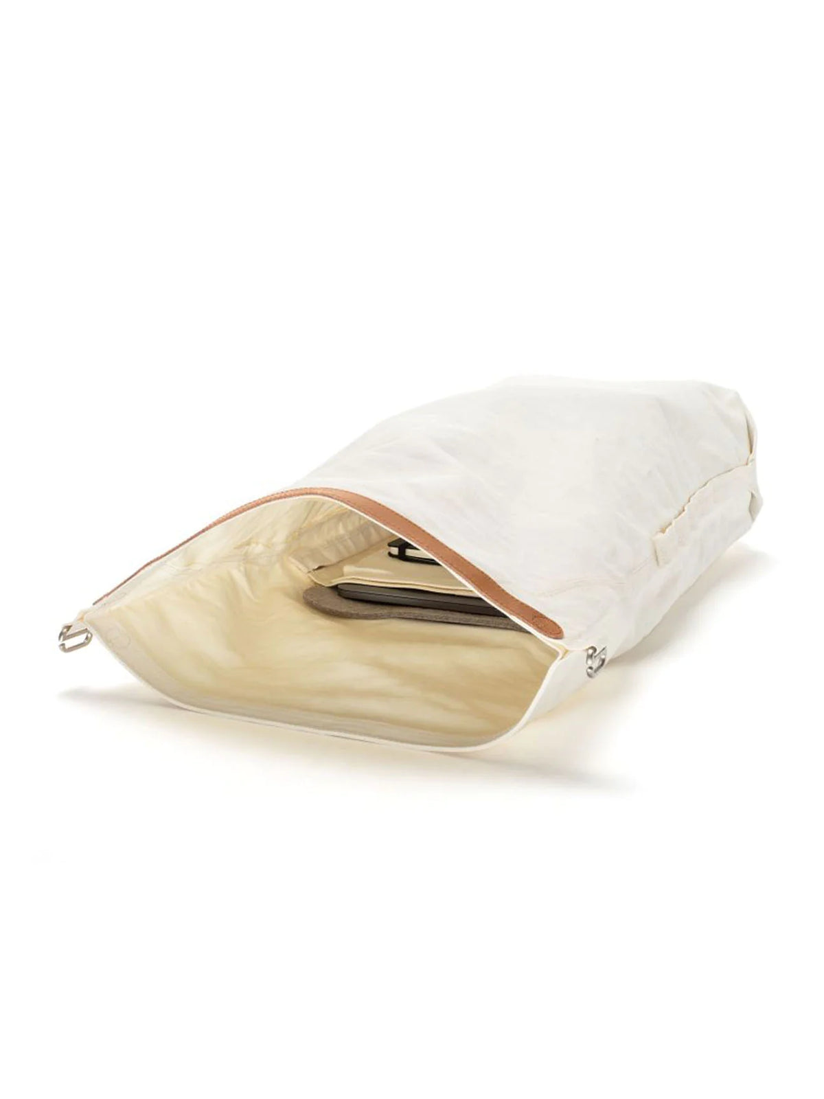 Qwstion Roll Pack Bananatex Natural White