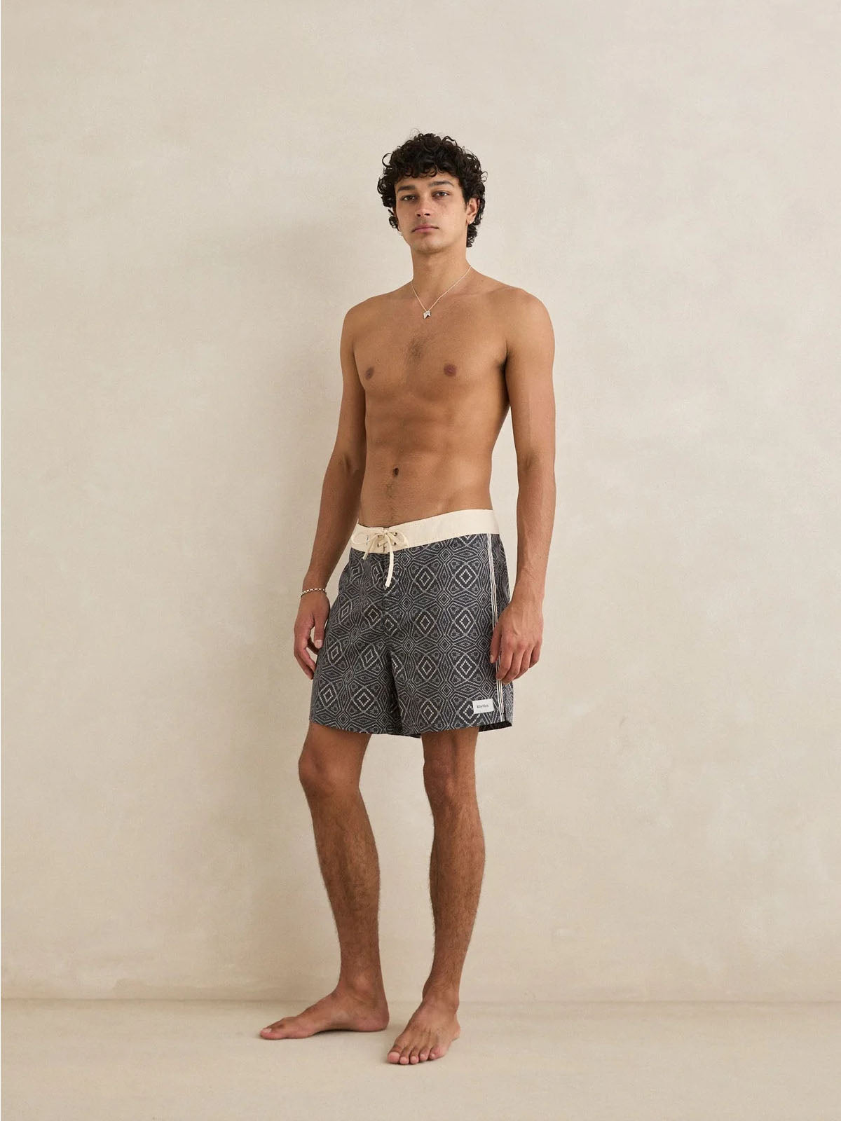 Rhythm Mosaic Heritage Trunk Black