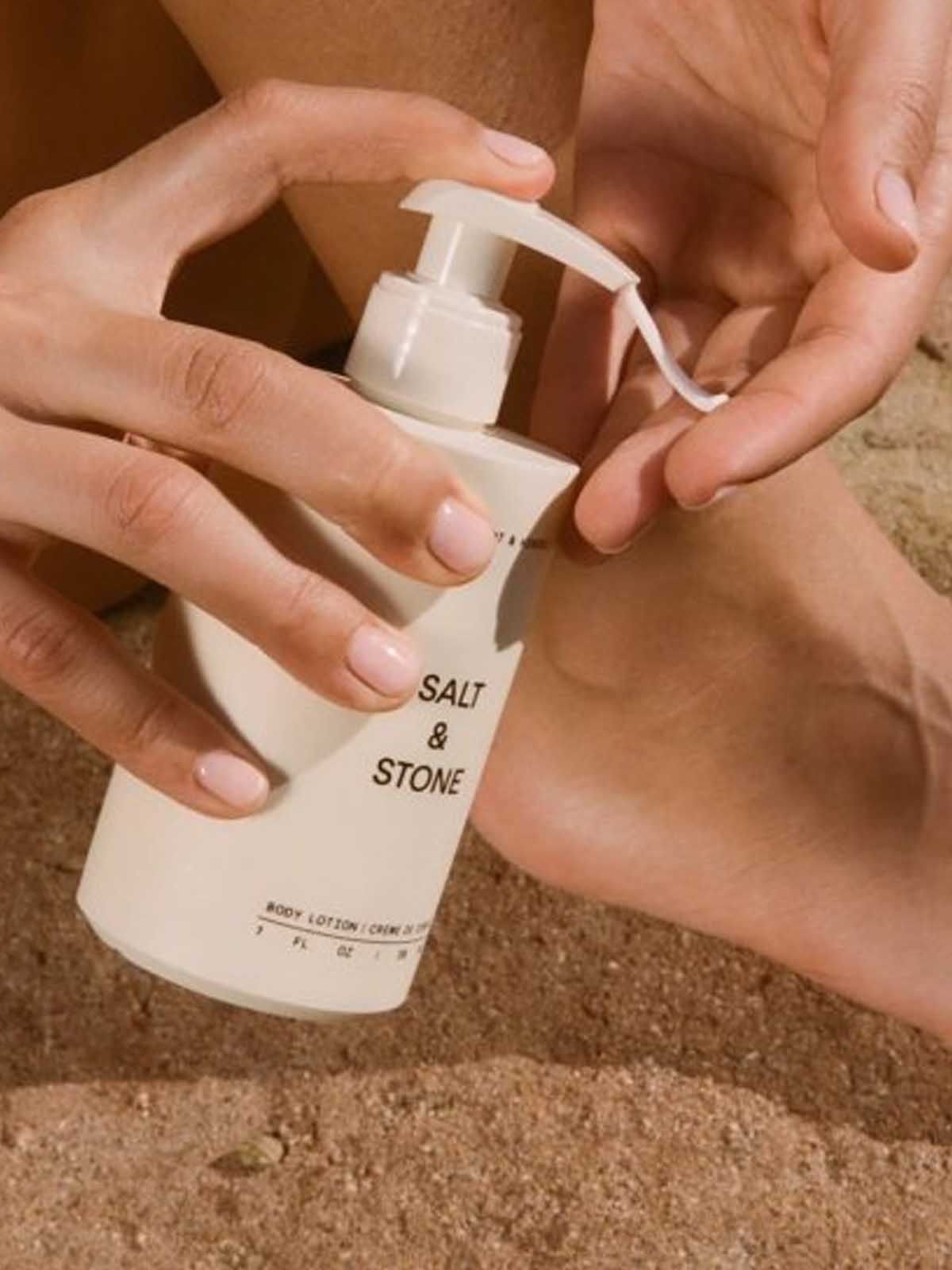 Salt & Stone Body Lotion Black Rose & Oud 206ml