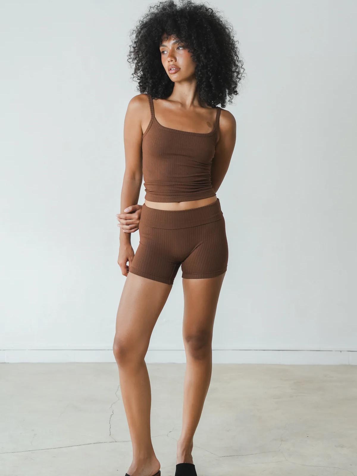 Studio K Rib Singlet Chocolate