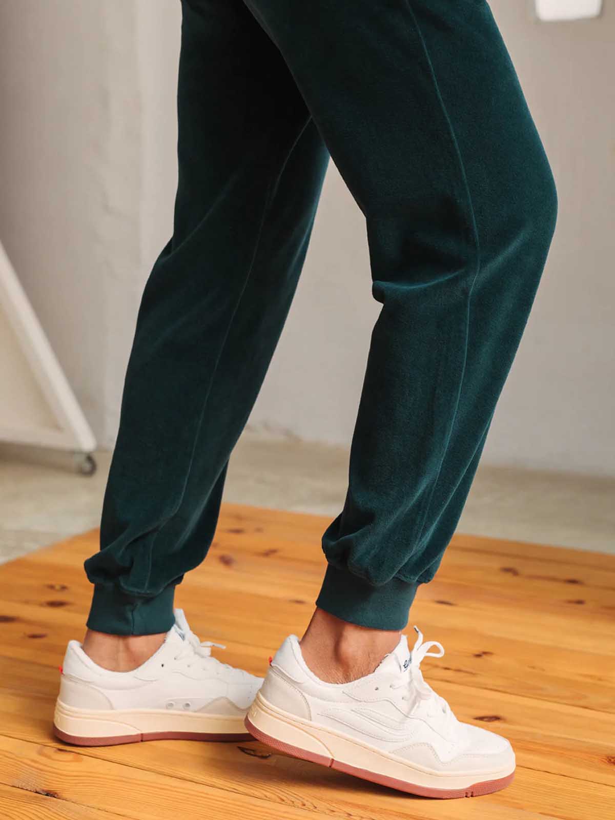 Twothirds Krivus Velour Sweatpants Deep Lake