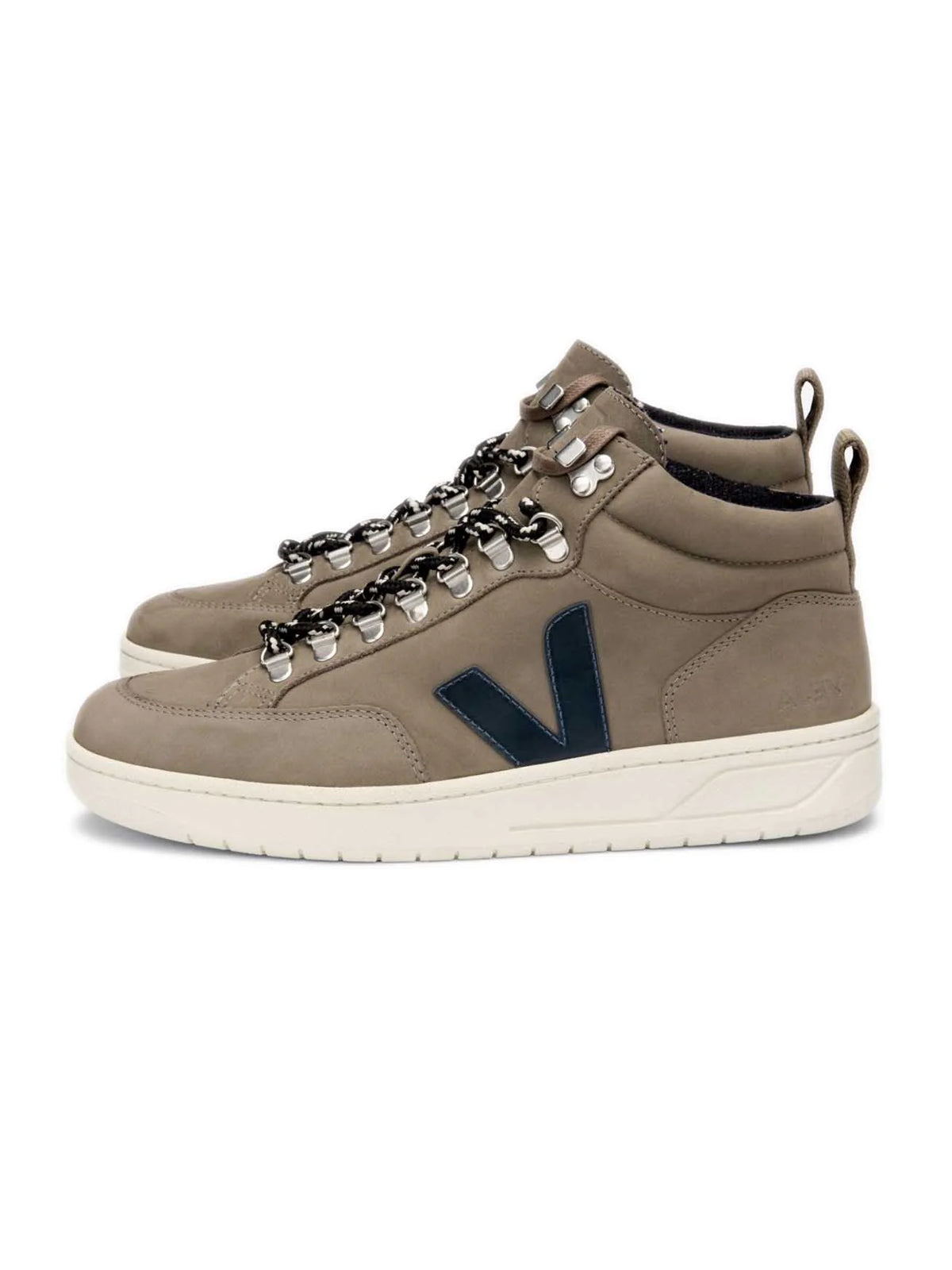 Veja Roraima Nubuck Moonrock Nautico