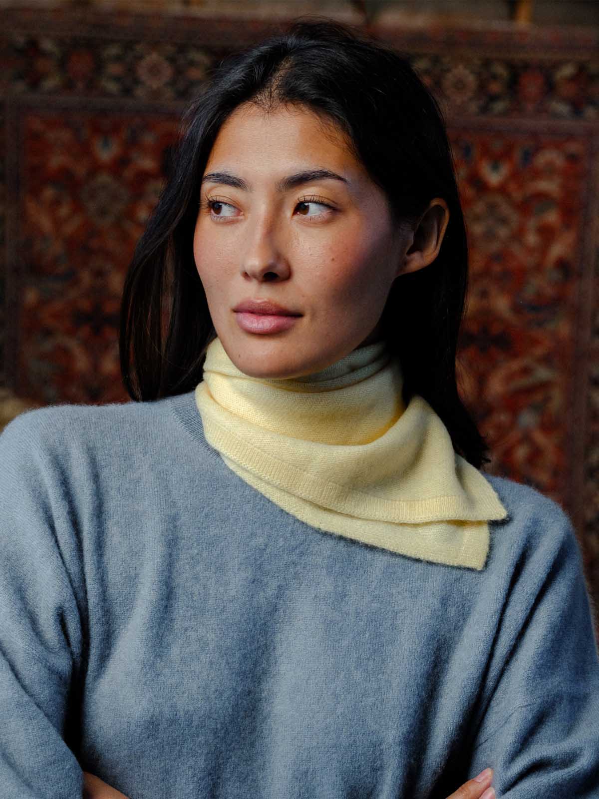 Visitor Clothing Melia Cashmere Scarf Glow