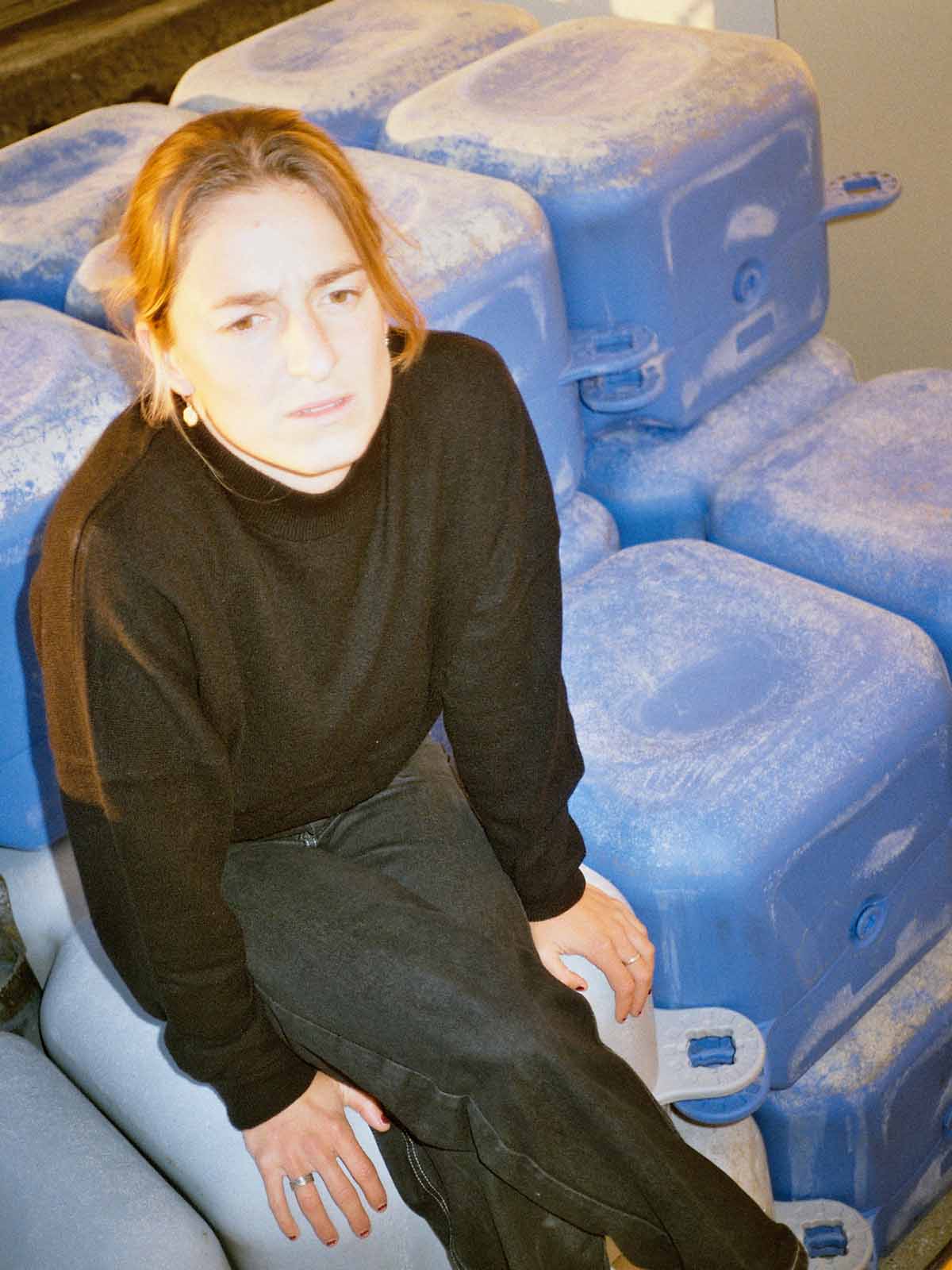 Visitor Clothing Women's Cashmere Sweater Black