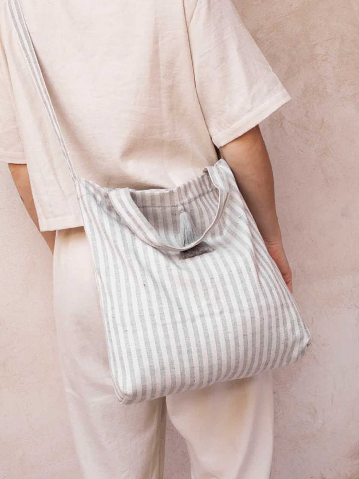Yoomee Bag Nora Light Grey Stripes Tassel