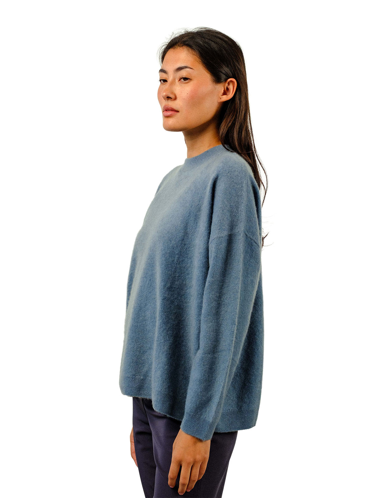 Visitor Clothing Women's Asteria Brushed Cashmere Sweater Battleship
