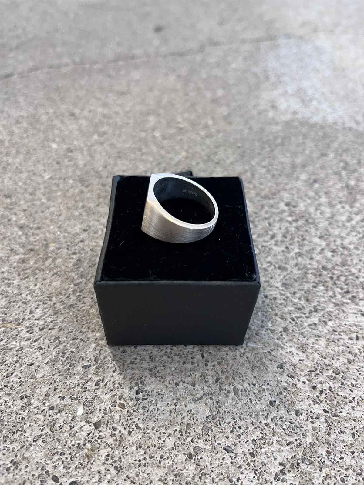 Visitor x Evelyne M Signet Ring Third Eye Silver